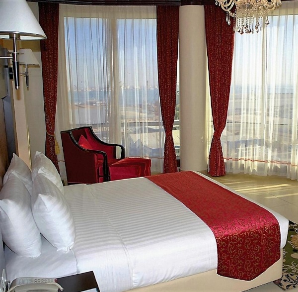 Royal Phoenicia Hotel image 29